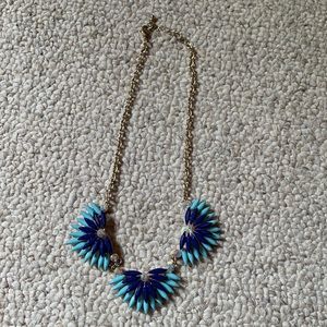 Statement necklace